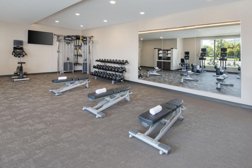 Residence Inn By Marriott Indianapolis Keystone Екстериор снимка